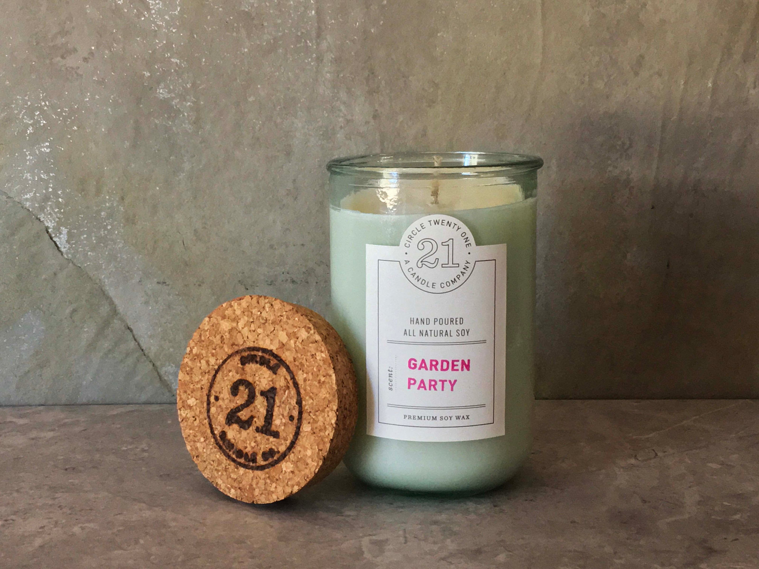 Blended jasmine, violet, plumeria with sandalwood and musk. Hand poured into 100% recycled glass vessel..